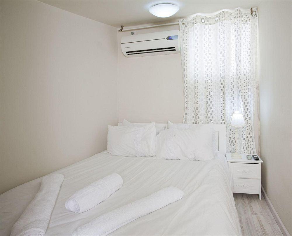 Levy - Neve Tzedek Aparthotel Tel Aviv Exterior photo